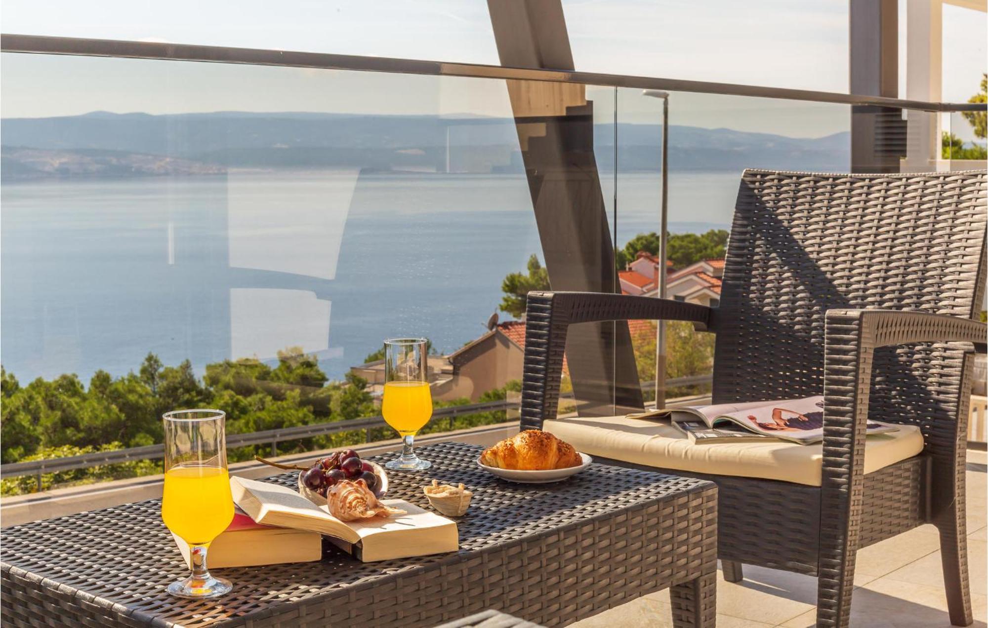 Amazing Apartment In Medici With Kitchen Kutlesa Экстерьер фото